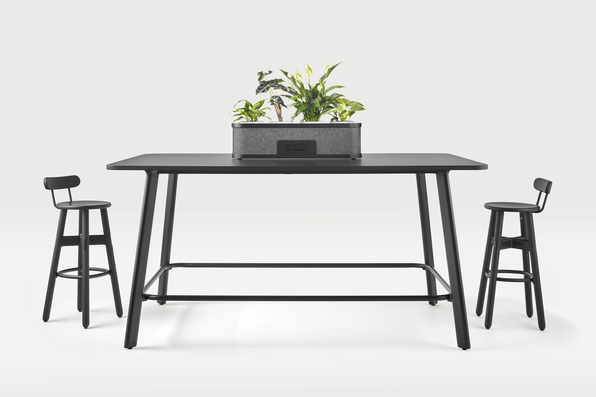 thinking works rosie tables lifestyle 1