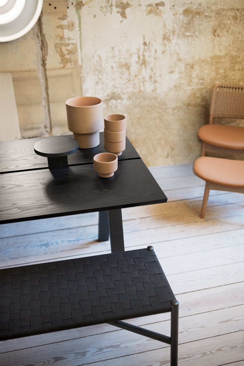 ariake sagyo table lifestyle 4