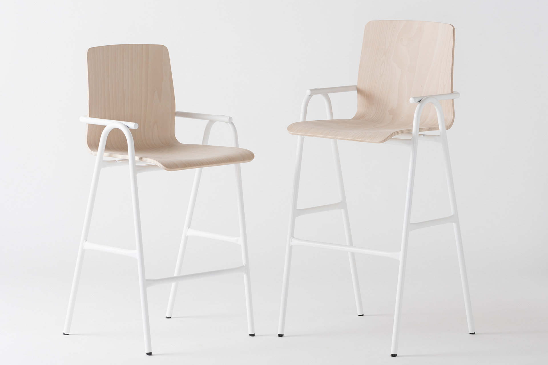 dowel jones full hurdle high chair lifestyle 1