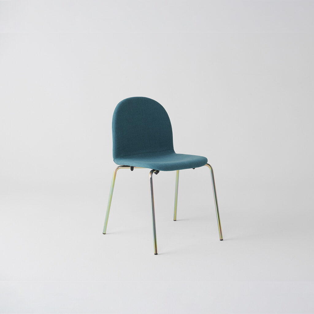 Wide Fun Chairs Fun Chair Upholstered - designFARM - Authentic Furniture, Lighting ...