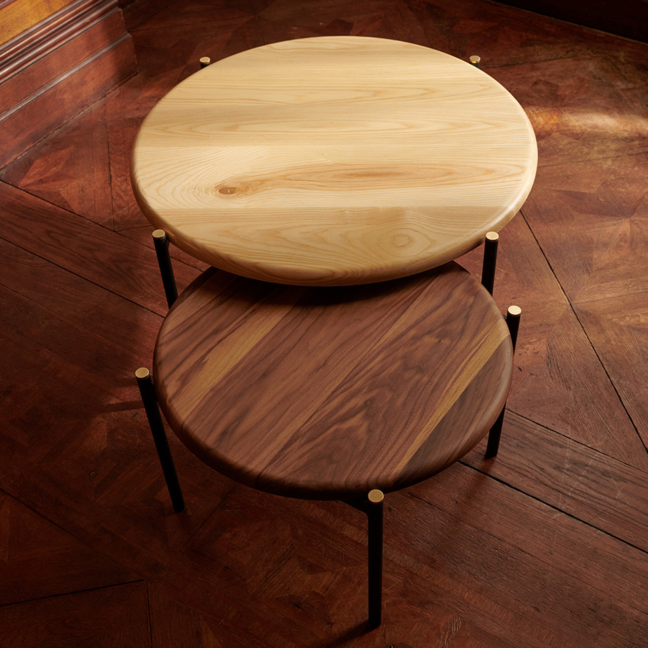 dowel jones volta coffee table lifestyle 1