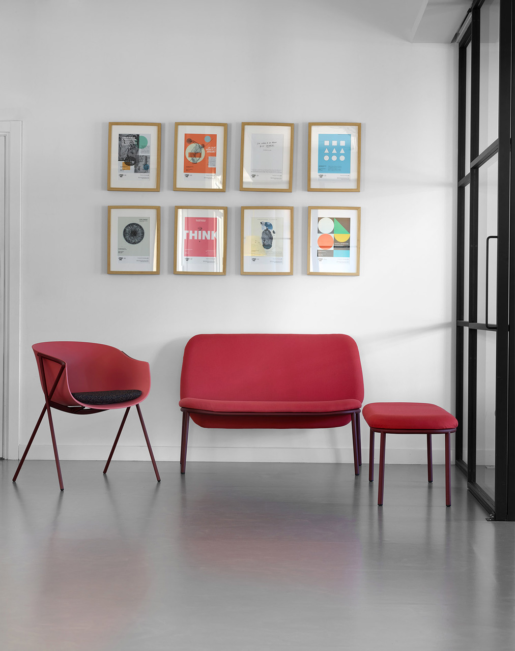 ondarreta lana steel sofa lifestyle 1