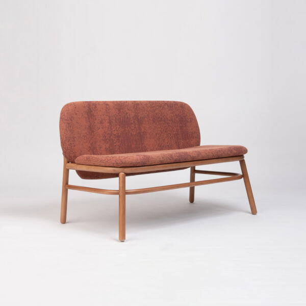 ondarreta lana wood sofa product 3