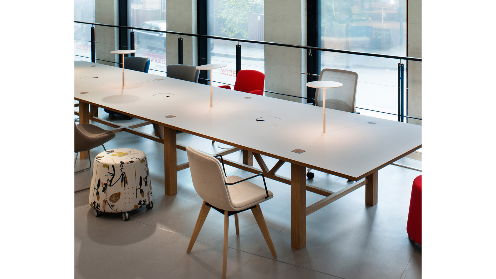 orangebox bae table lifestyle 1