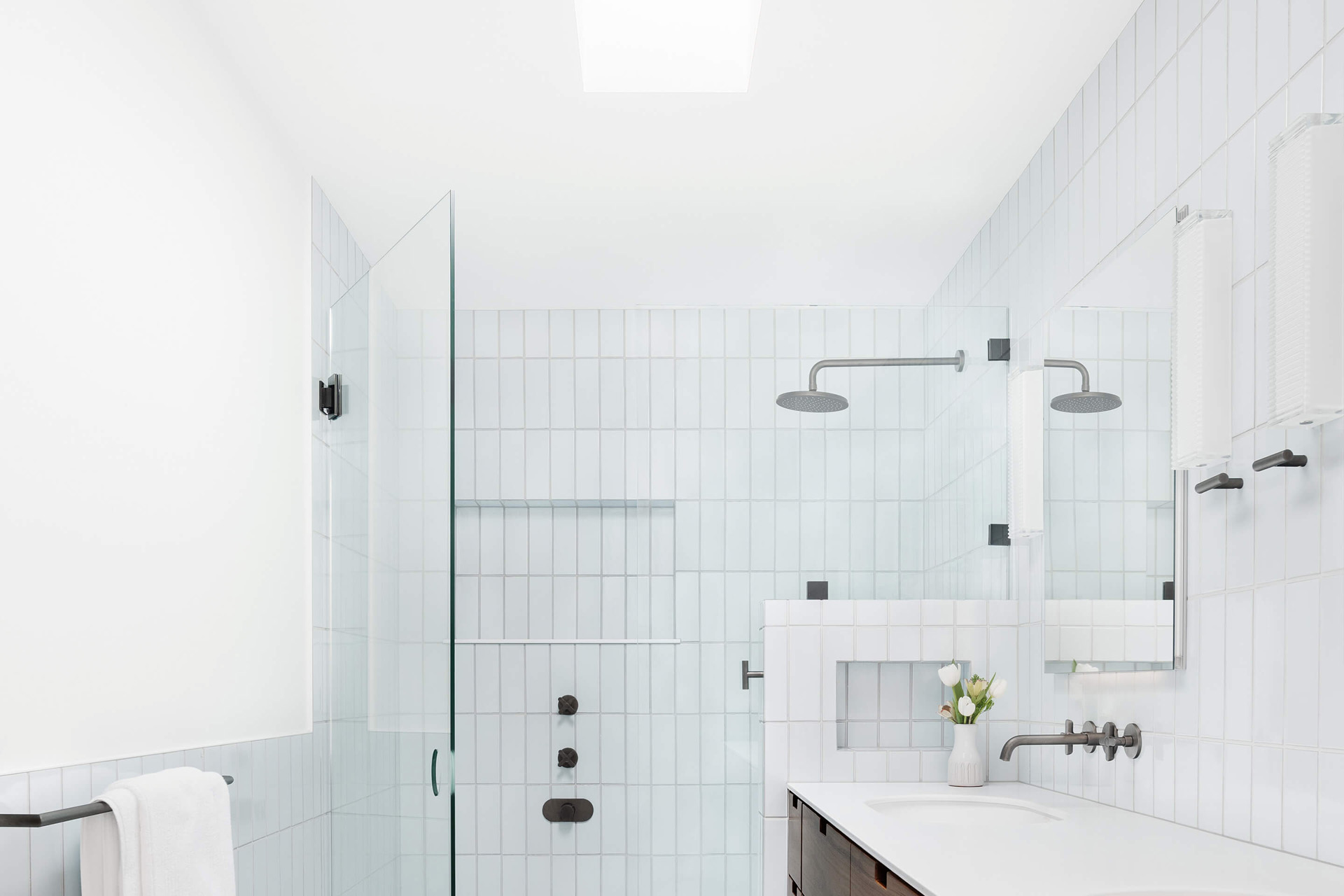 rbw chip wall light lifestyle 1