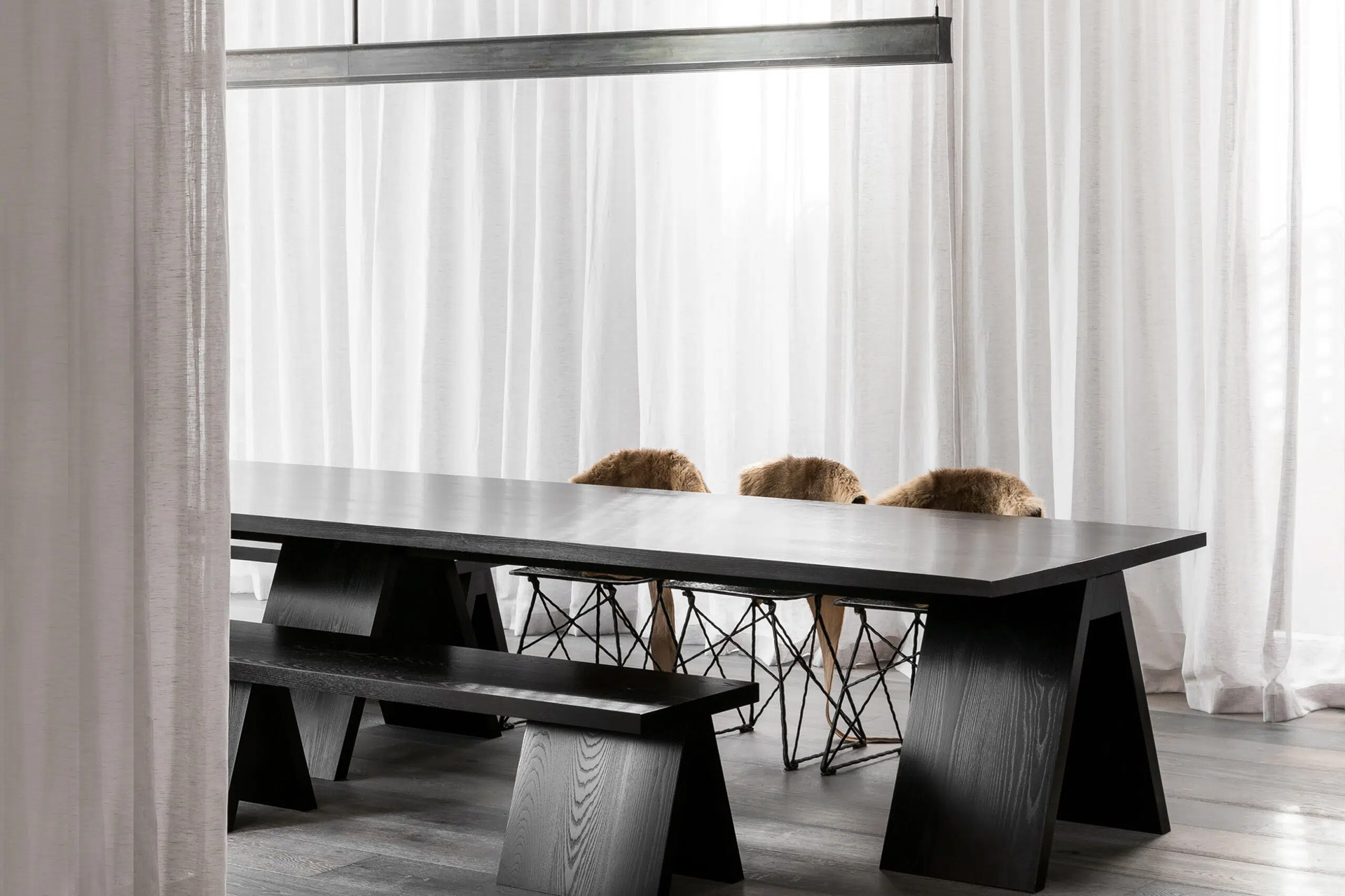 south drawn beam pendant lifestyle 1