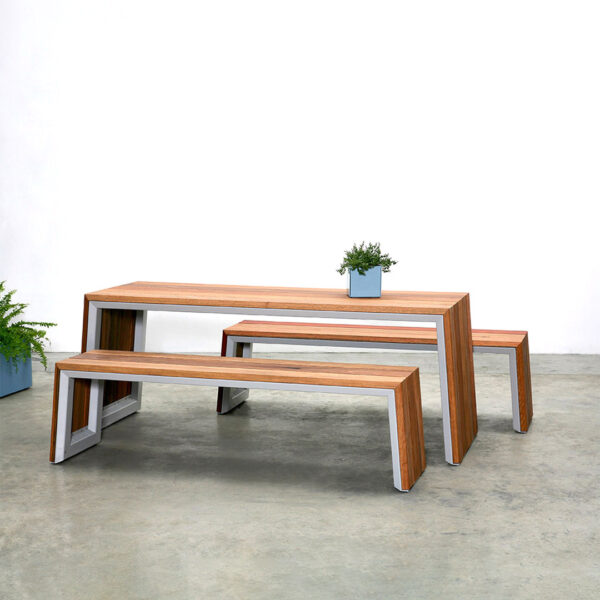 tait kink table product 2