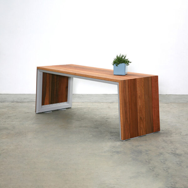tait kink table product 3