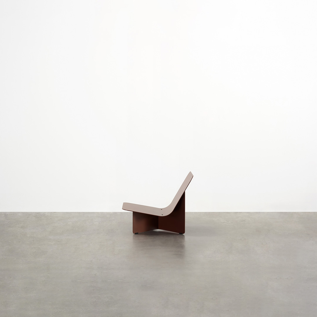 tait voom lounger product 1