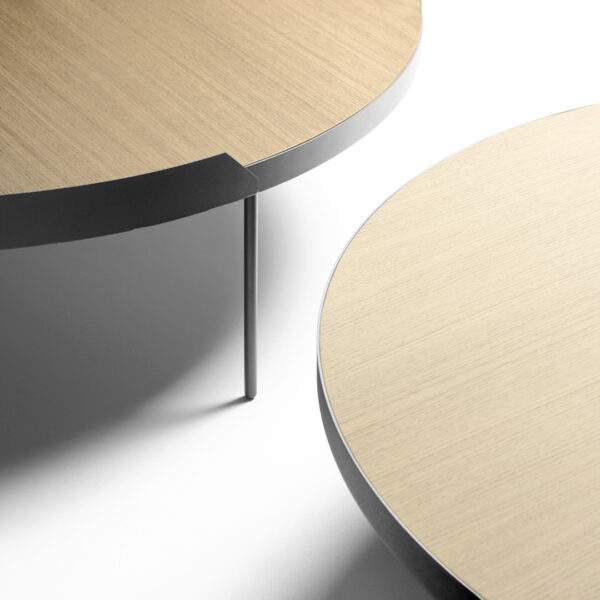 gau coffee table