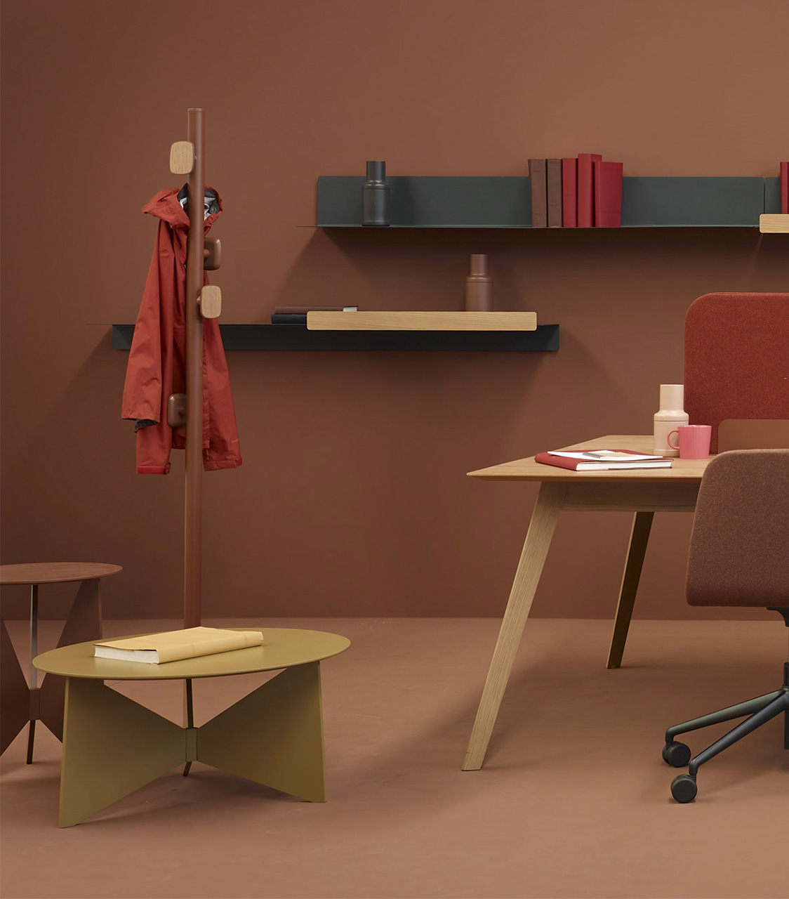 treku goi coat rack lifestyle 1
