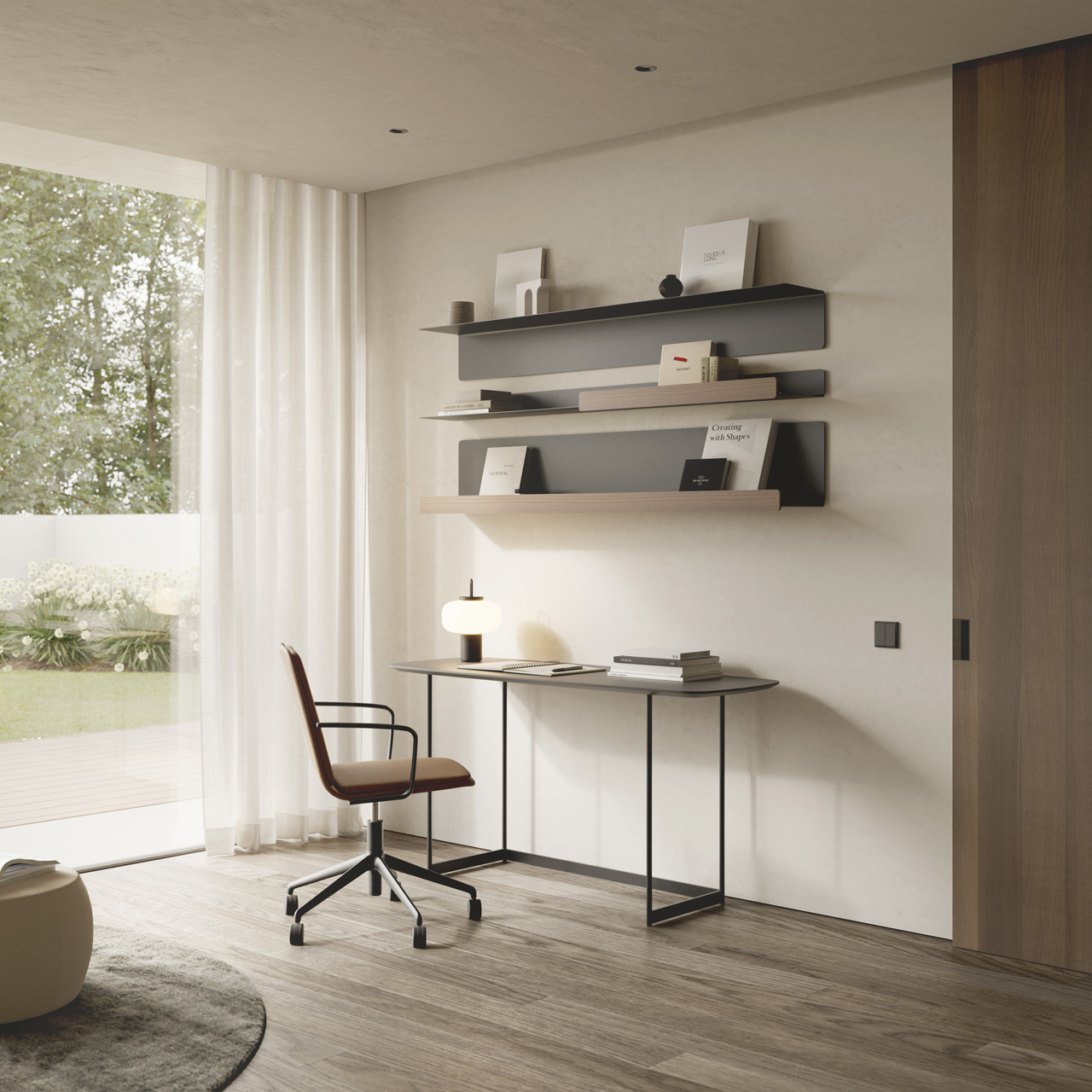 treku luma desk lifestyle 1