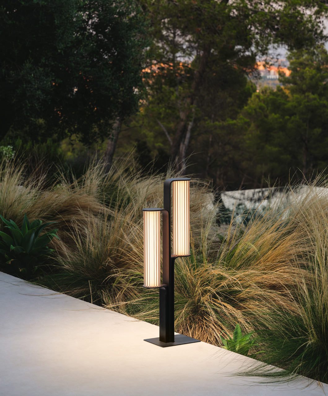 vibia class floor lifestyle 1