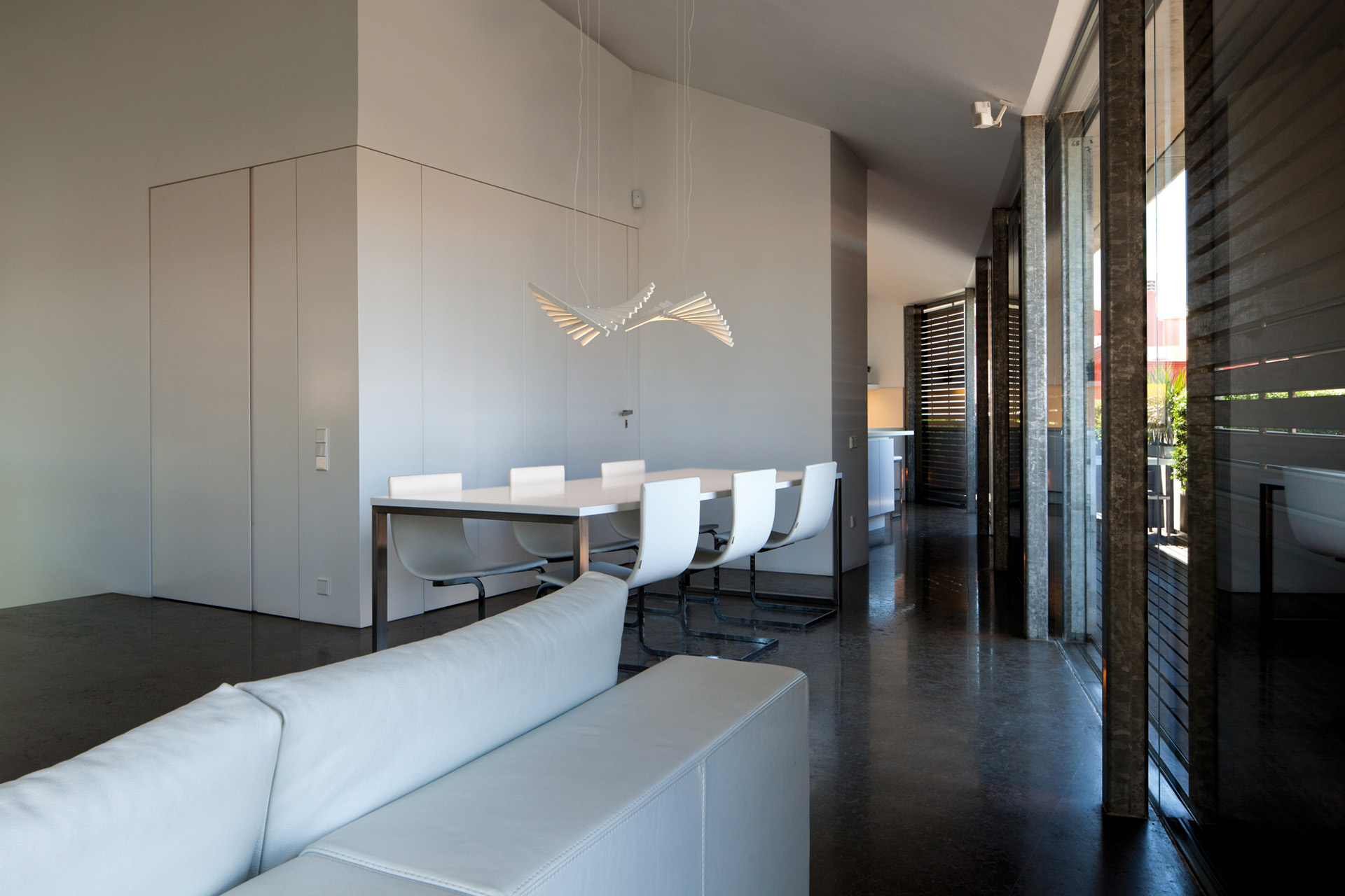 vibia rhythm horizontal lifestyle 1