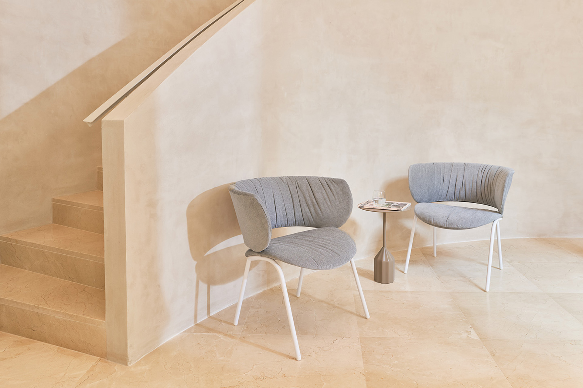 viccarbe funda lounge lifestyle 1