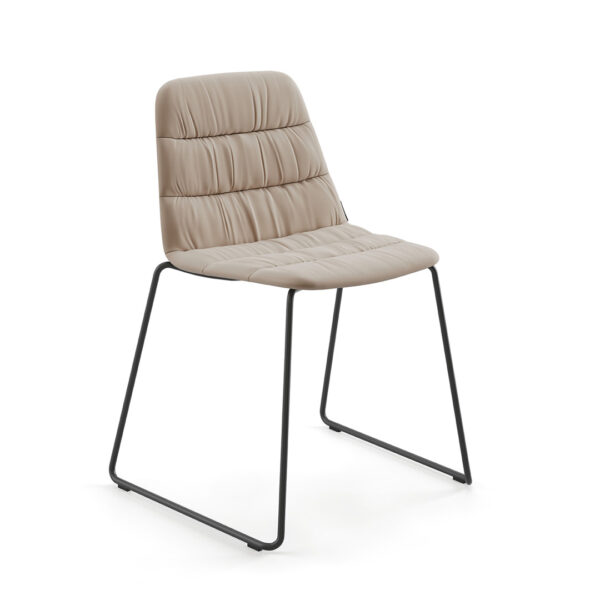 viccarbe maarten product 2