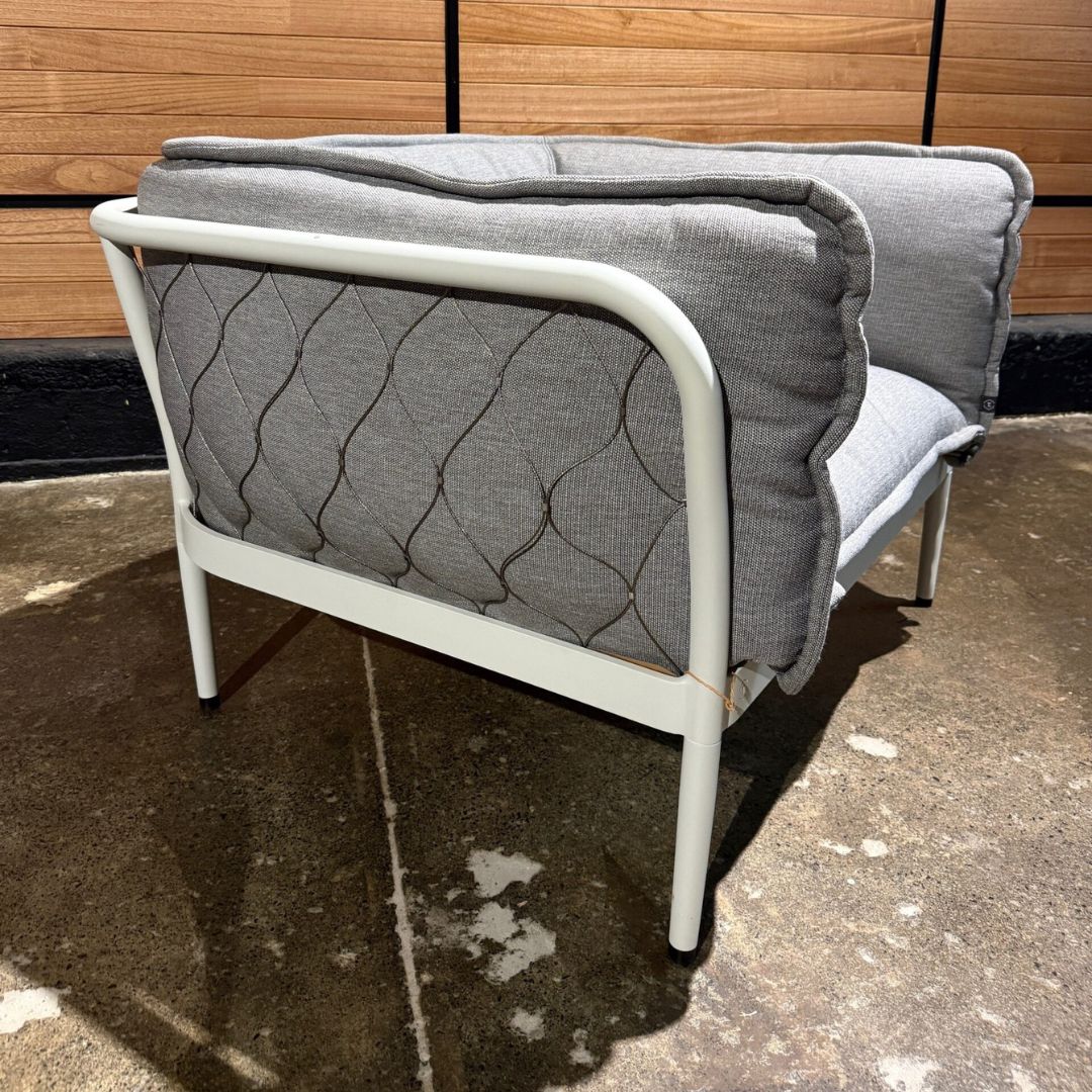 tait trace arm chair product 3