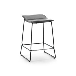 viccarbe last minute stool product 2