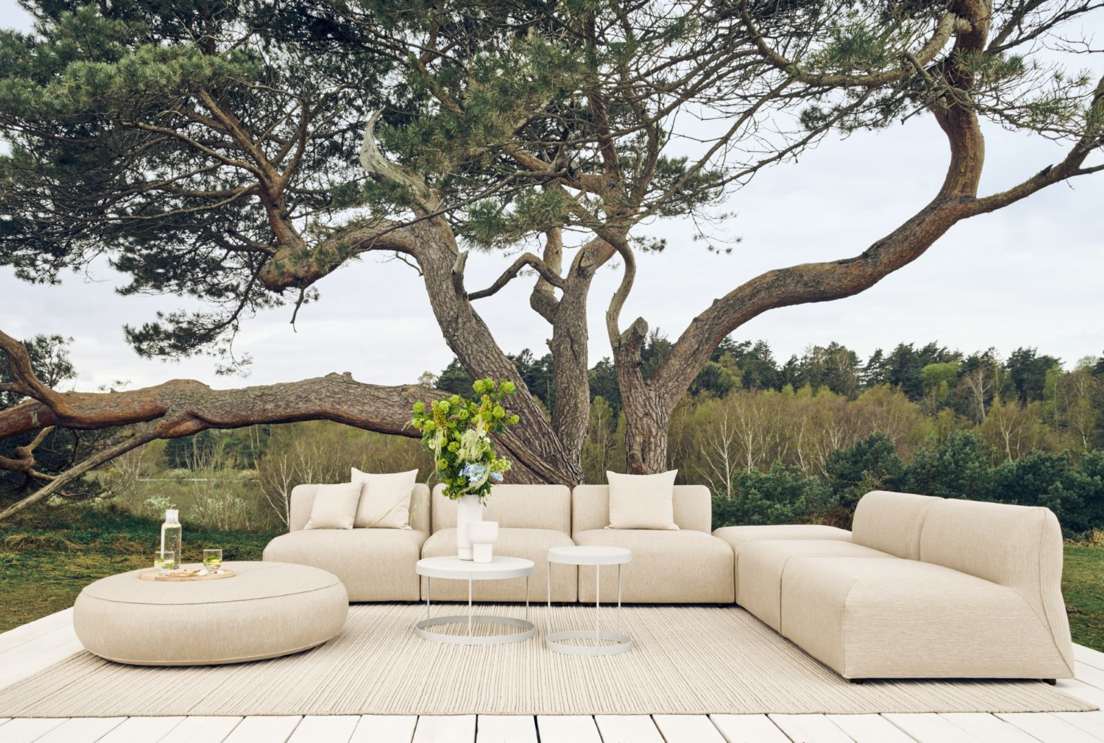 bolia calm pouf lifestyle 1