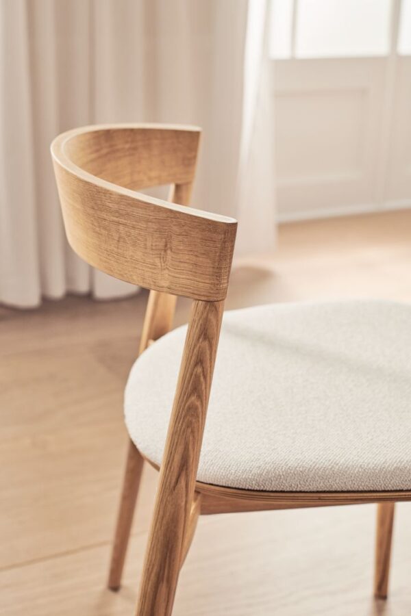 Kite Chair - designFARM - Authentic Furniture, Lighting & Accessories