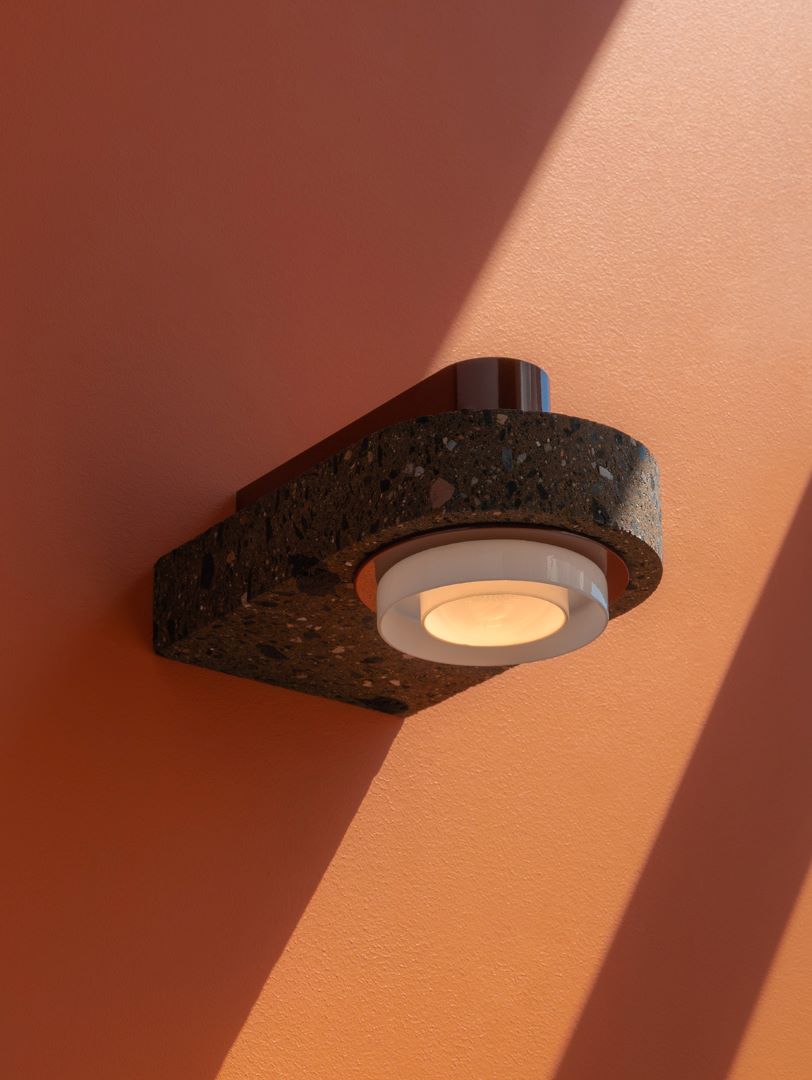 david pompa ambra wall lifestyle 1