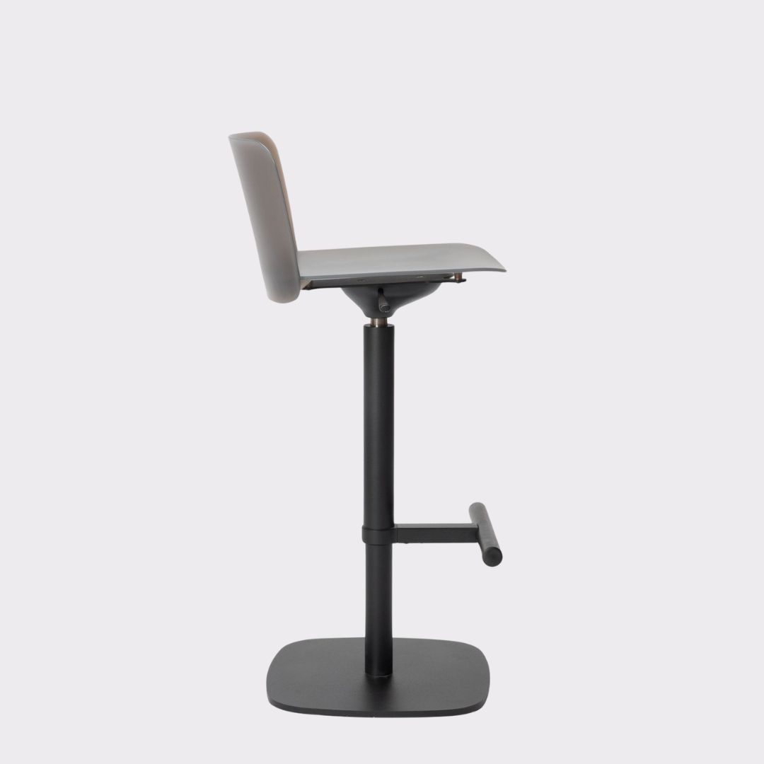 Ondarreta Supra Trumpet Stool Product 2