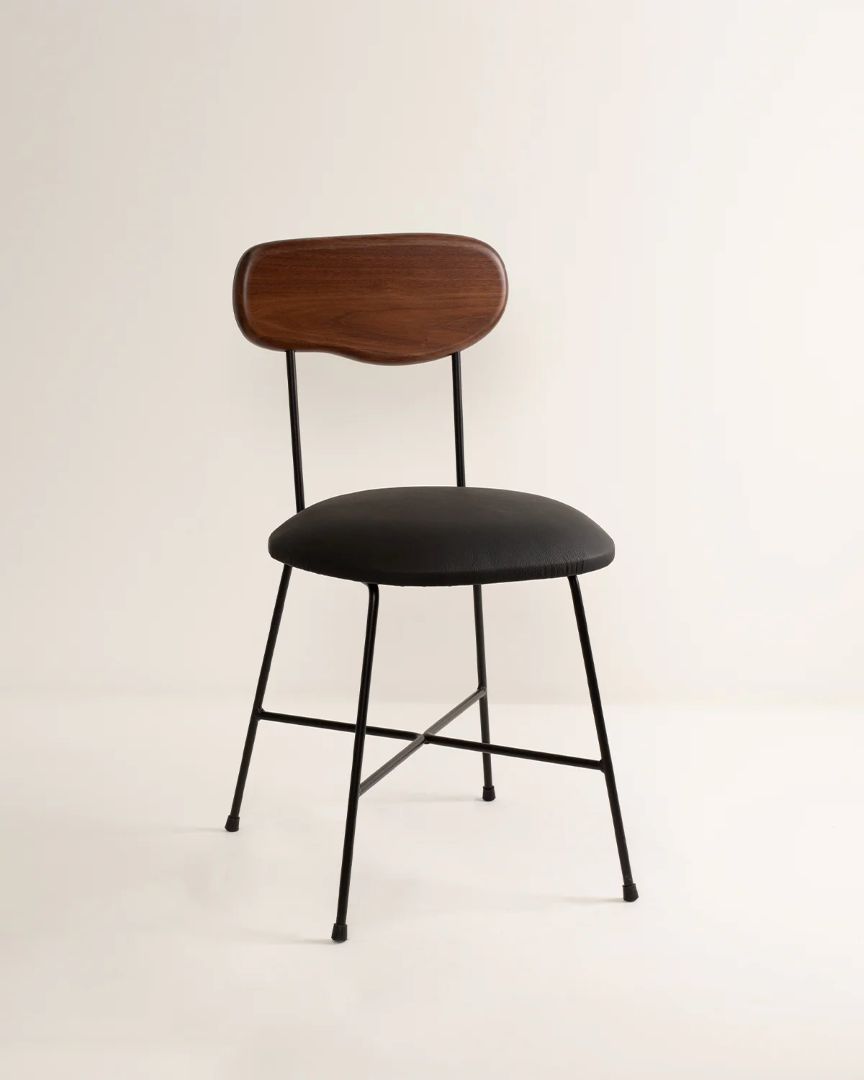 Dowel Jones Pool Chair Product 1