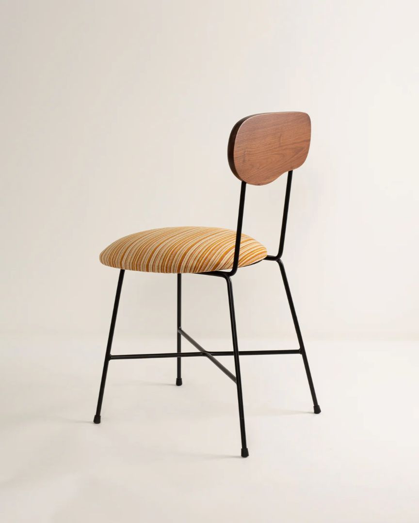 Dowel Jones Pool Chair Product 3