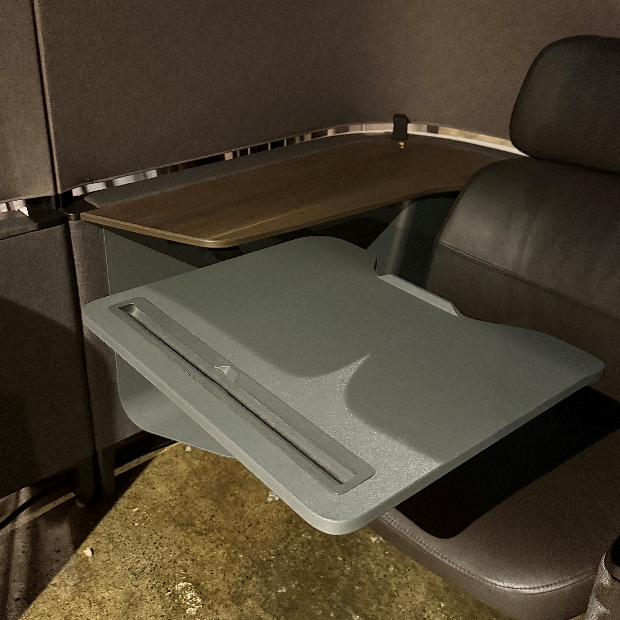 steelcase brody privacy lounge & study pod